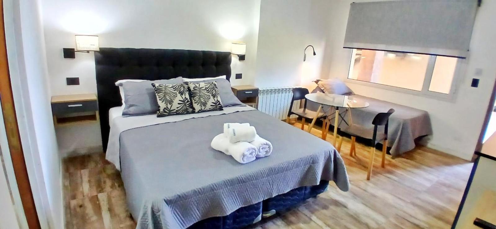 Las Victorias Suites Bariloche חדר תמונה
