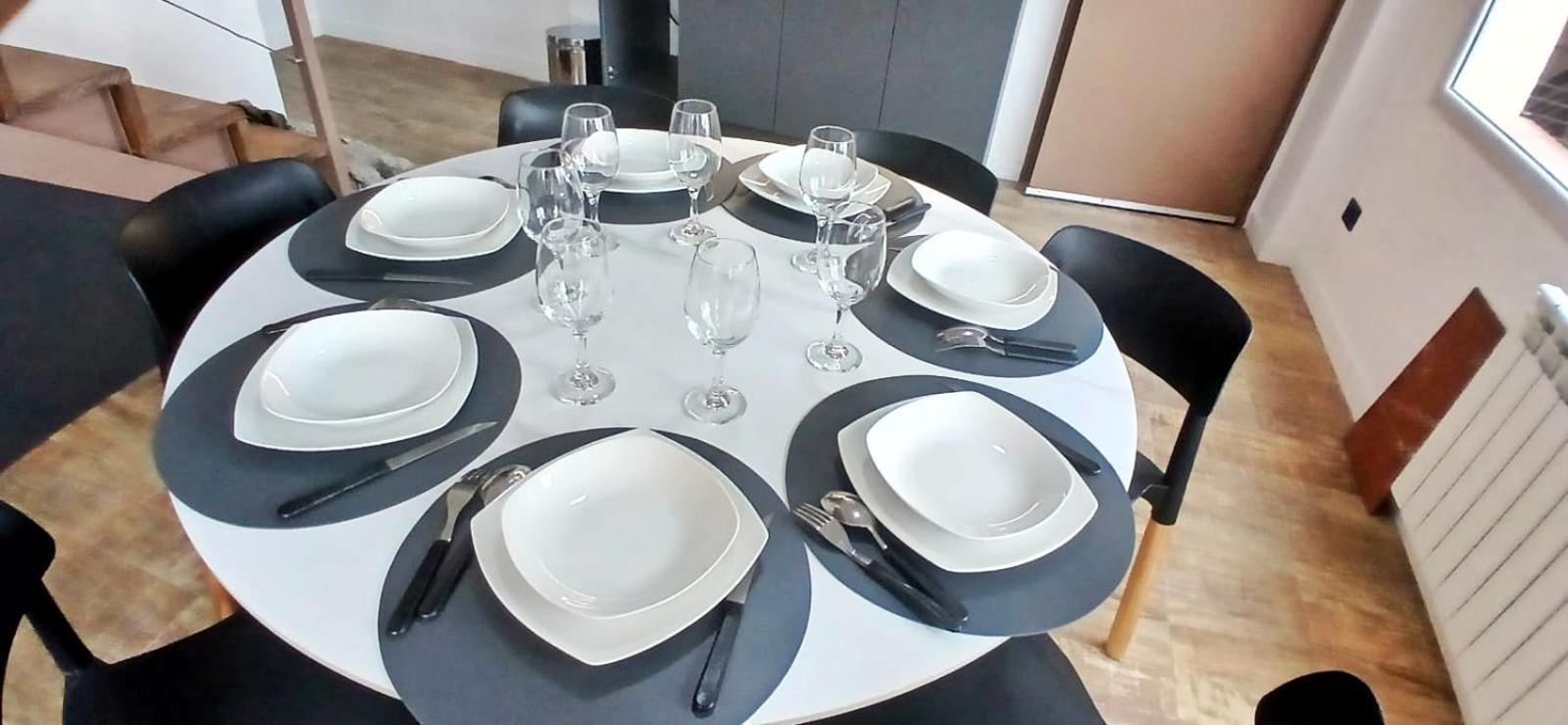 Las Victorias Suites Bariloche מראה חיצוני תמונה