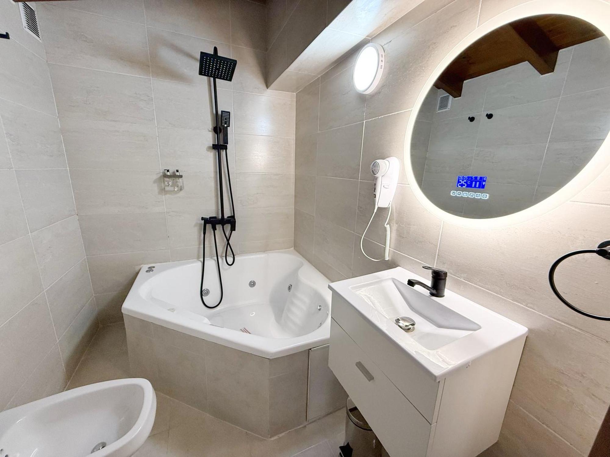 Las Victorias Suites Bariloche מראה חיצוני תמונה